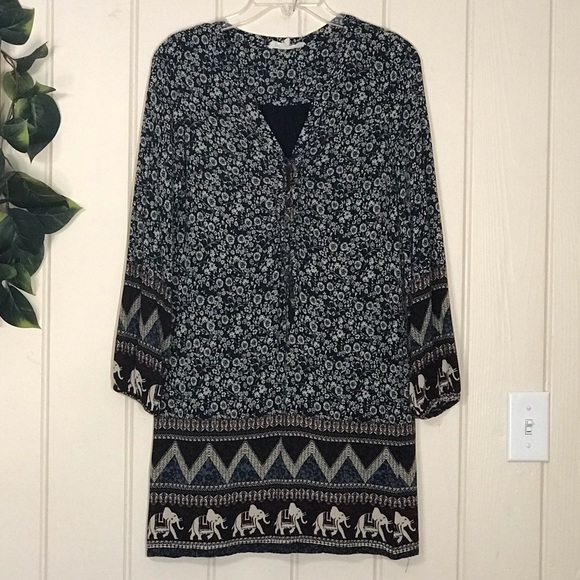 Altar’d State LS Multicolor Design Dress Elephants Flower Floral 
XS 0 2 
Rayon - Picture 2 of 14